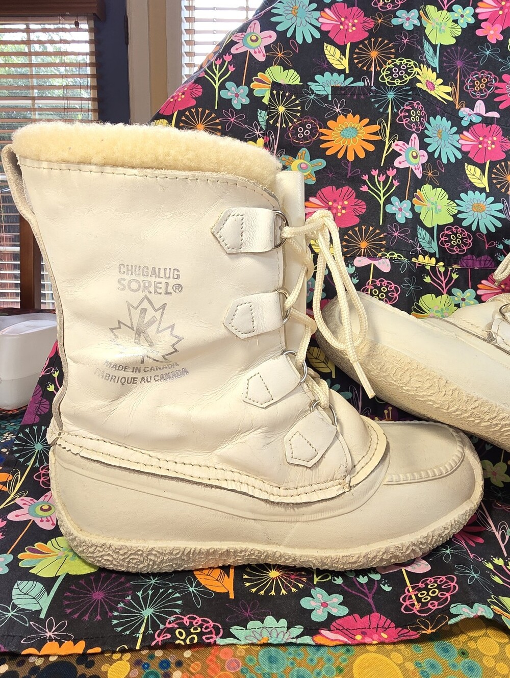 Sorel "Chugalug" Women's White Winter Boots